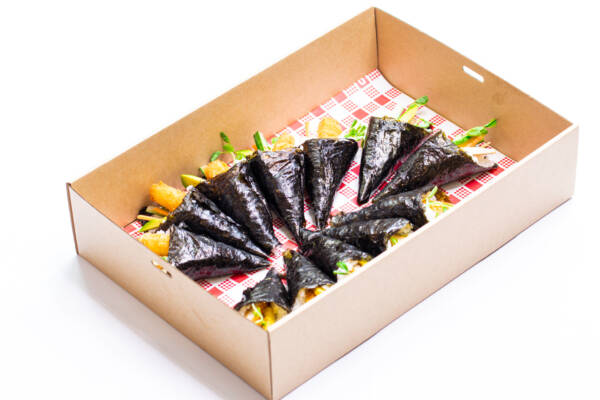 Elegancy's Assorted Tamaki Hand Roll (12 pcs)